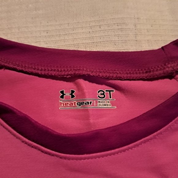Under Armour girls 3T pink & purple shirt with lime printing, heat gear - Picture 2 of 4